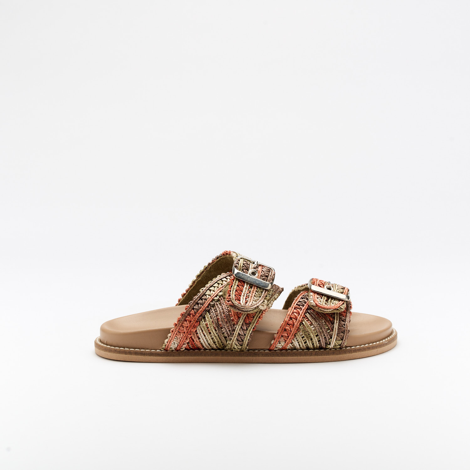 The Briana Olive is a very comfortable Sandal for you to use in your daily life, such as travelling, working or going for a walk. It really goes along with some jeans, skirt or even some shorts. Since it´s hand crafted in all leather, it gives you much more durability and comfort. The rafia material gives it a very breathable wear while the cushioned insole really gives you a more comfortable and orthopedic wear. It´s 2cm sole provides comfort and is the ideal height for everyday wear while ajustable straps provide a more personalized fit. The shipping is free in our online store.